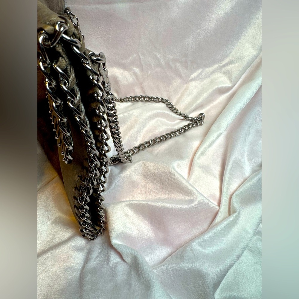 Michael Kors Chelsea Chain Shoulder Bag Nickel Leather- Excellent Condition - Picture 8 of 10